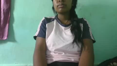 Snapshot of fifaalydia chatting on 02/15/25, 01:49 fifaalydia online show from 02/15/25, 01:49