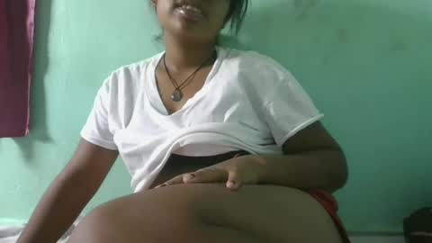 Snapshot of fifaalydia chatting on 02/24/25, 08:47 fifaalydia online show from 02/24/25, 08:47