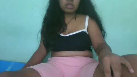 Snapshot of fifaalydia chatting on 03/05/25, 03:40 fifaalydia online show from 03/05/25, 03:40