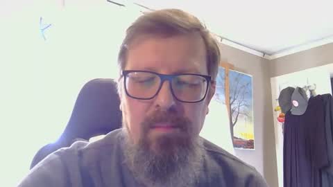 Snapshot of figuredraw chatting on 02/19/26, 10:39 figuredraw online show from 02/19/26, 10:39