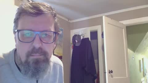 Snapshot of figuredraw chatting on 02/21/26, 09:27 figuredraw online show from 02/21/26, 09:27