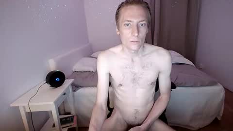 Snapshot of fil333 chatting on 11/18/25, 06:56 Filip online show from 11/18/25, 06:56