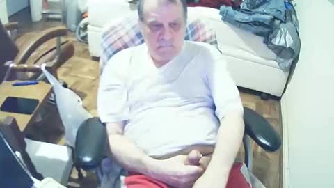 Snapshot of filhober chatting on 09/09/25, 11:37 filhober online show from 09/09/25, 11:37