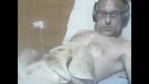 Snapshot of filip1981 chatting on 05/31/26, 05:20 filippo online show from 05/31/26, 05:20