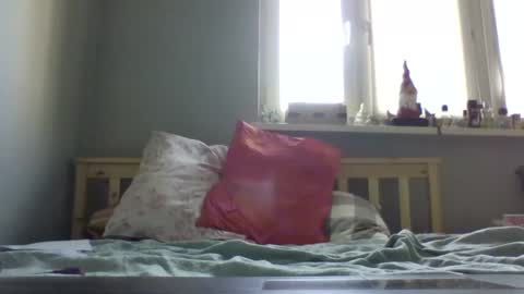 filipek757 online show from 02/17/25, 12:59