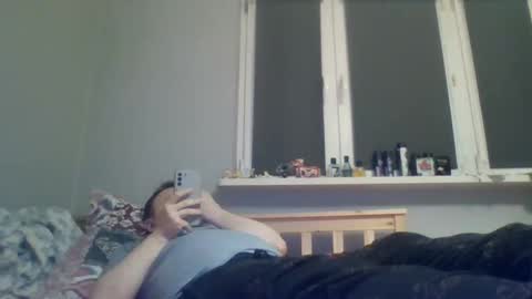 filipek757 online show from 10/04/25, 10:19