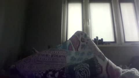 filipek757 online show from 10/16/25, 06:36