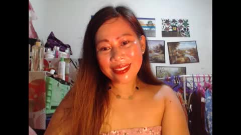 Snapshot of filipina_beauty69 chatting on 12/20/25, 08:49 filipina beauty. online show from 12/20/25, 08:49