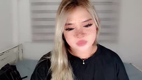 Snapshot of filipina_slutty69xxx chatting on 01/09/26, 03:20 Angela DONT FORGET TO FOLLOW AND GIVE ME APPRECIATION online show from 01/09/26, 03:20