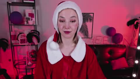 Snapshot of filipinaadams chatting on 12/25/24, 02:34 cap and Lana  online show from 12/25/24, 02:34