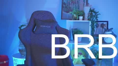 Snapshot of filipinaadams chatting on 01/10/25, 11:11 cap and Lana  online show from 01/10/25, 11:11