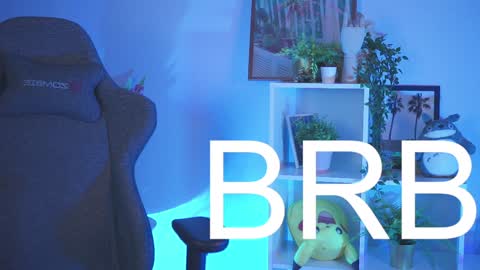 Snapshot of filipinaadams chatting on 01/10/25, 02:13 cap and Lana  online show from 01/10/25, 02:13