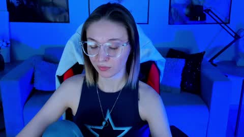 Snapshot of filipinaadams chatting on 01/16/25, 01:58 cap and Lana  online show from 01/16/25, 01:58