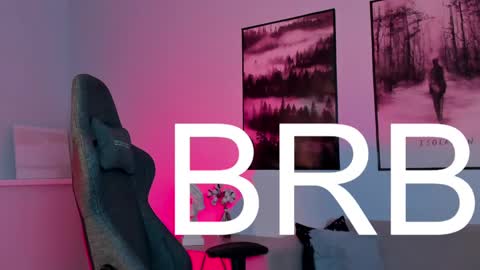 Snapshot of filipinaadams chatting on 02/22/25, 08:18 cap and Lana  online show from 02/22/25, 08:18