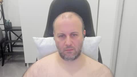filippo12356 online show from 02/05/26, 02:00