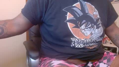 Snapshot of filisdude chatting on 12/04/24, 07:45 frank online show from 12/04/24, 07:45