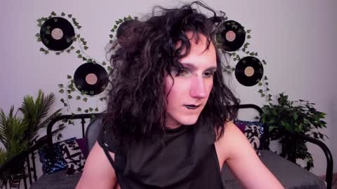 Honey Ill be waiting for you Tue Wed Thu Fri Sat Sun 10am-5pm online show from 01/25/25, 01:52