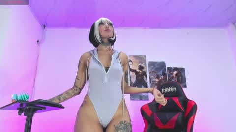 Snapshot of filletatouee chatting on 01/10/25, 12:17 filletatouee online show from 01/10/25, 12:17