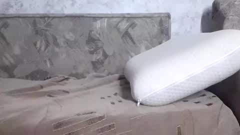 Whitechocolate online show from 12/17/24, 06:20