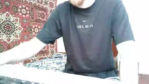 Snapshot of fillipsondon chatting on 05/26/26, 11:17 Whitechocolate online show from 05/26/26, 11:17