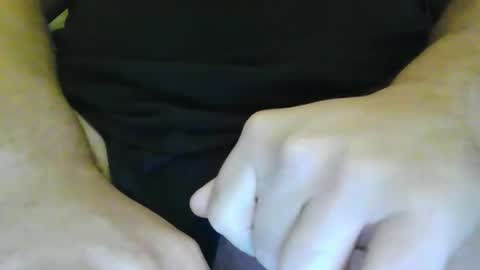 Snapshot of filthybeast91 chatting on 11/23/25, 06:30 Beast online show from 11/23/25, 06:30