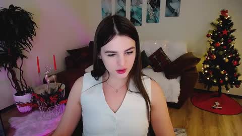 Snapshot of finalaccord chatting on 01/11/25, 06:33 Amanda online show from 01/11/25, 06:33