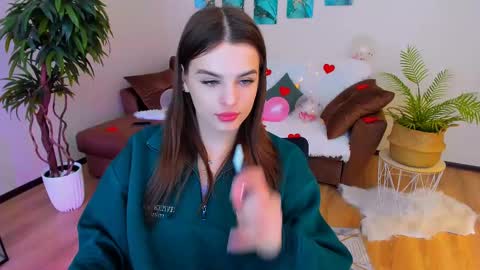 Snapshot of finalaccord chatting on 02/16/25, 10:10 Amanda online show from 02/16/25, 10:10