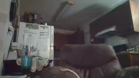 finderfiner online show from 02/26/25, 07:20