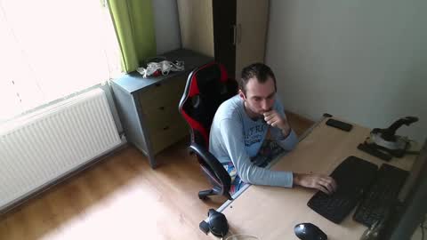 Snapshot of findo1991 chatting on 12/29/24, 09:17 Jane and Findo online show from 12/29/24, 09:17