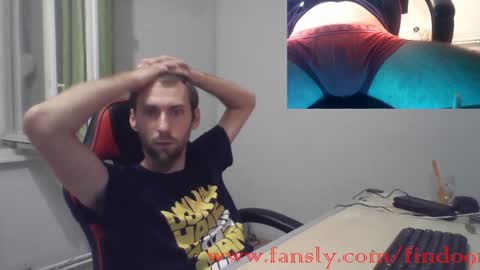 Snapshot of findo1991 chatting on 01/27/25, 10:49 Jane and Findo online show from 01/27/25, 10:49