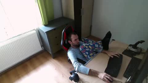 Snapshot of findo1991 chatting on 02/16/25, 08:21 Jane and Findo online show from 02/16/25, 08:21