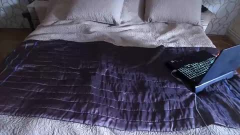 Snapshot of findo1991 chatting on 03/06/25, 09:25 Jane and Findo online show from 03/06/25, 09:25