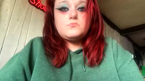 Snapshot of findommefoxi chatting on 01/19/25, 05:39 findommefoxi online show from 01/19/25, 05:39