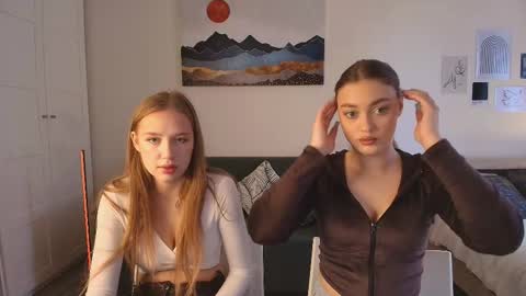 Snapshot of findweyout chatting on 03/14/26, 01:16 findweyout online show from 03/14/26, 01:16