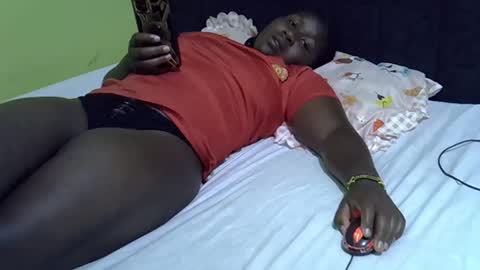 Snapshot of fine_nes chatting on 02/09/25, 06:01 fine_nes online show from 02/09/25, 06:01