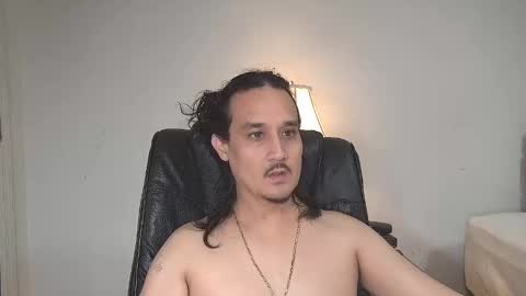 Snapshot of fineazzjohn chatting on 02/24/25, 07:33 fineazzjohn online show from 02/24/25, 07:33