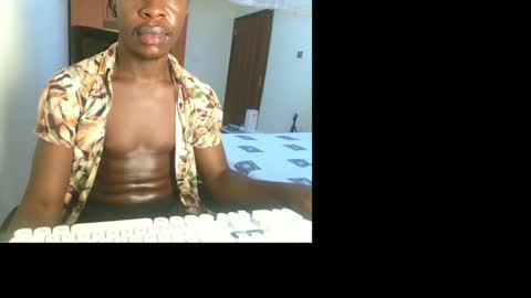 HOT AND SWEET online show from 05/04/26, 05:20