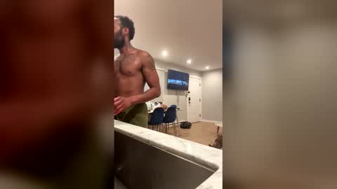 finessegod26 online show from 12/04/25, 02:43