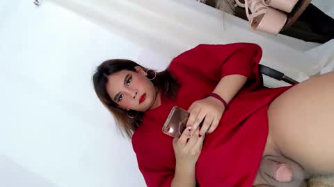 Jasmine online show from 09/11/25, 09:15