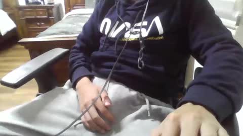 finn online show from 01/30/25, 12:48
