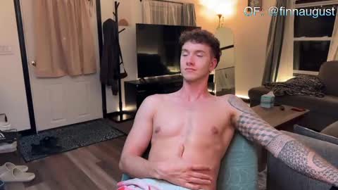 Snapshot of finnaugust chatting on 10/06/25, 12:08 Finn August online show from 10/06/25, 12:08