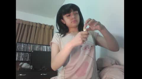 Snapshot of finnky1 chatting on 09/19/25, 04:58 finnky1 online show from 09/19/25, 04:58