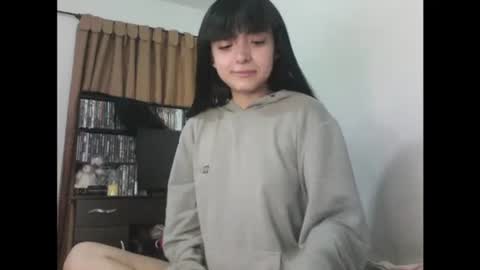 finnky1 online show from 04/08/26, 03:50