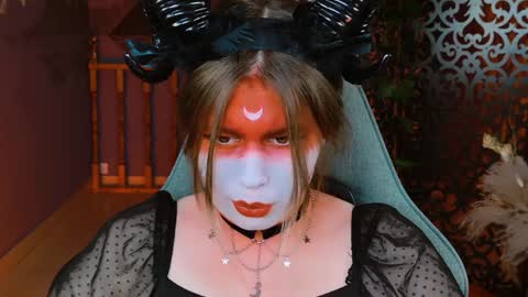 fiora online show from 01/02/25, 08:06