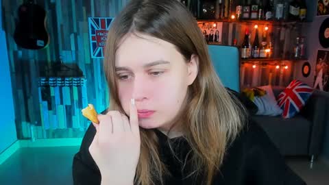 fiora online show from 01/18/25, 06:03