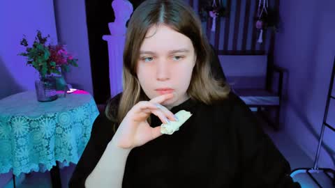 fiora online show from 01/26/25, 05:02