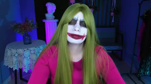 fiora online show from 02/08/25, 11:44