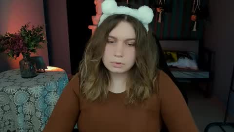 fiora online show from 02/13/25, 01:59