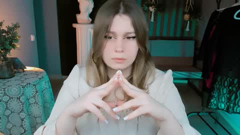 fiora online show from 02/28/25, 04:20