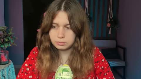 fiora online show from 09/12/25, 05:51